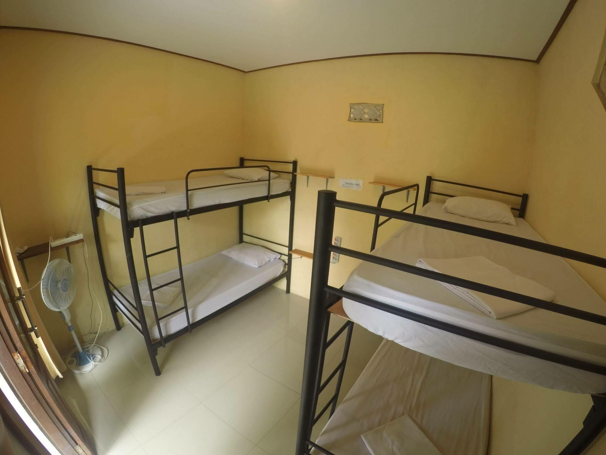 Bali Fab Dive Center Hostel Amed  Bagian luar foto
